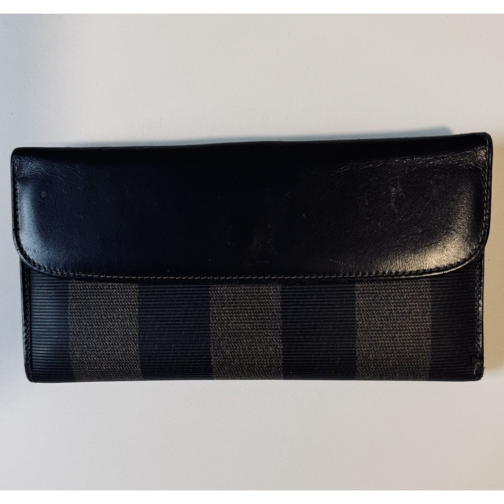 Fendi Vintage Pecan Leather Bifold Long Wallet for Ladies, Excellent Condition - Picture 10 of 10